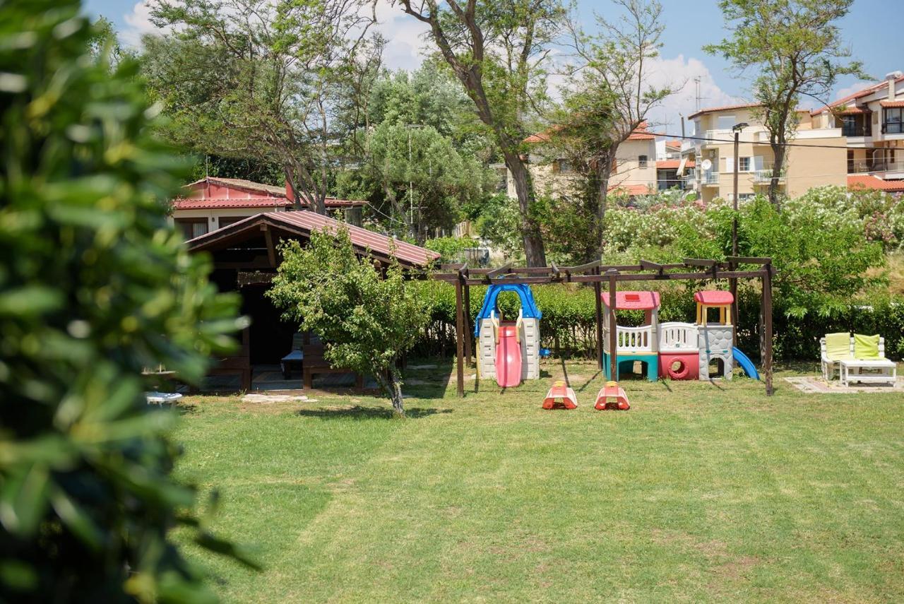 Hotel Papanikolaou Jeriszósz Kültér fotó