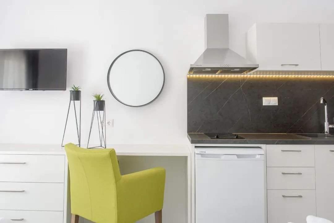 Hotel Papanikolaou Jeriszósz Kültér fotó